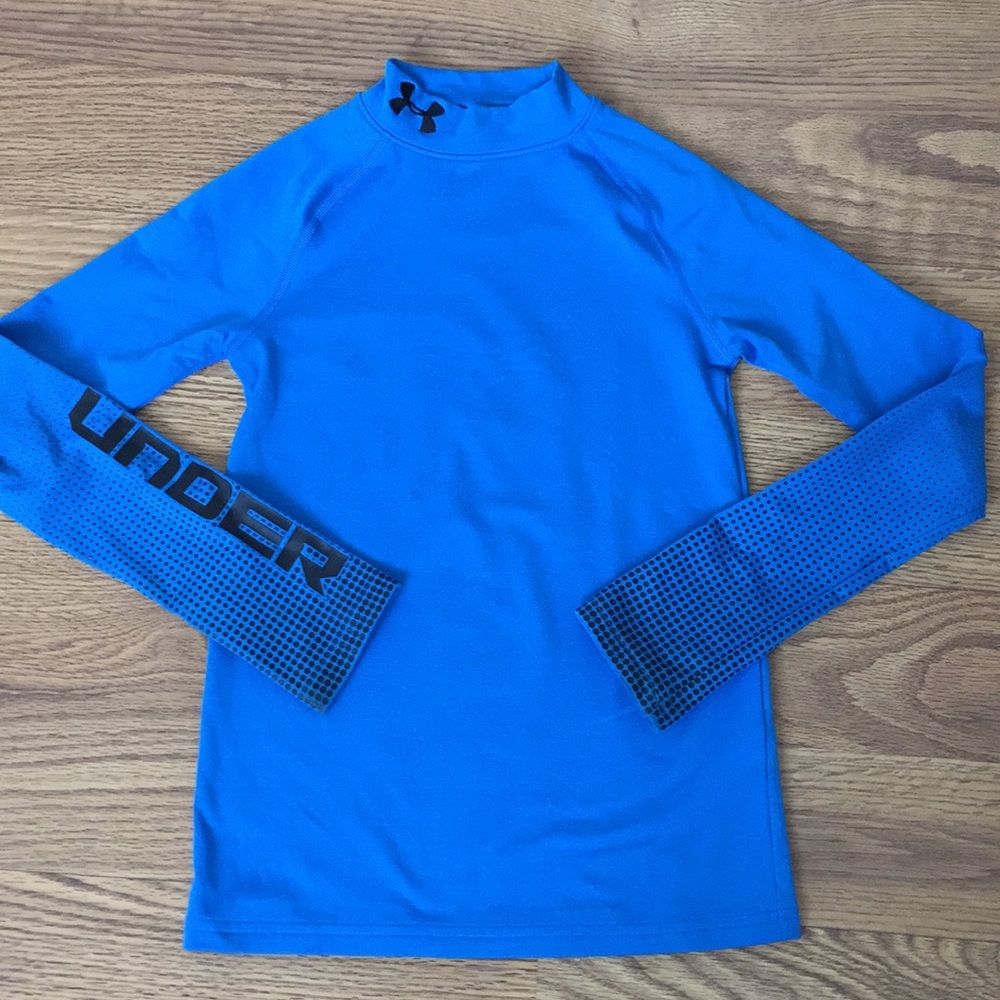 Under Armour tee